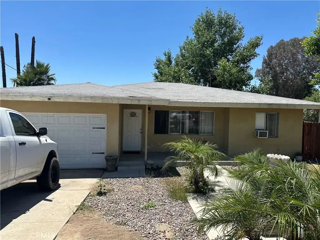 1475 E Marshall Boulevard, San Bernardino