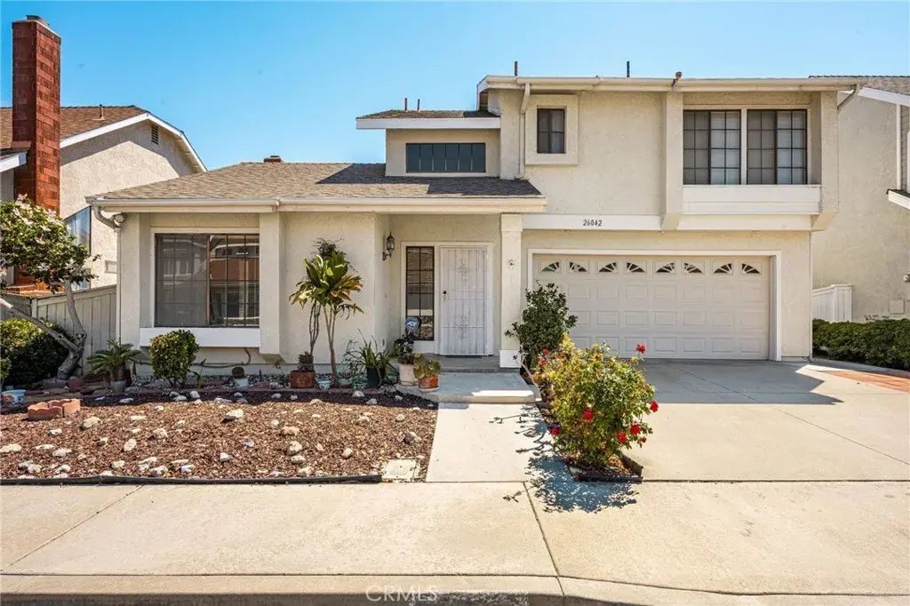 26042 Dunbar, Lake Forest