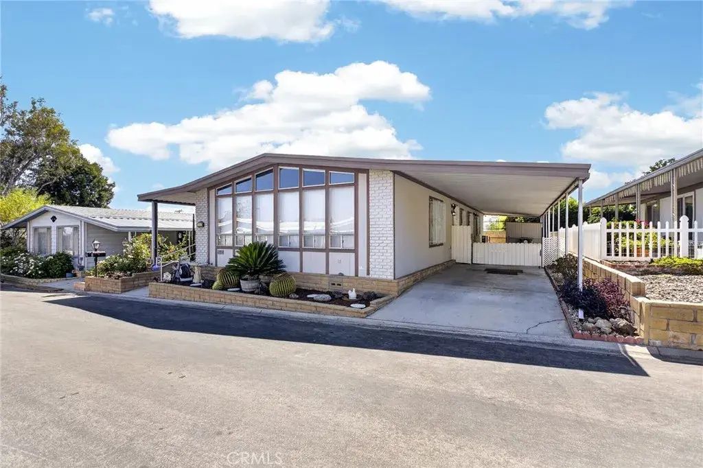 3850 Atlantic 214, Highland