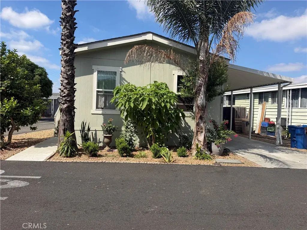 12700 Elliott 230, El Monte