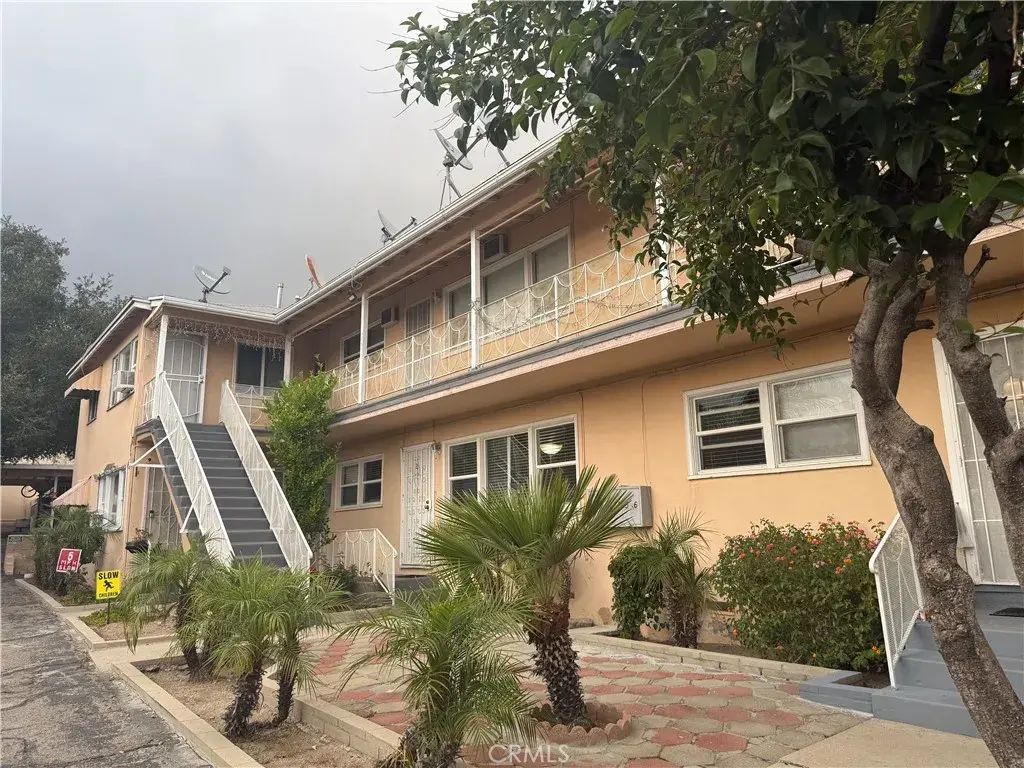 7061 Greeley, Tujunga