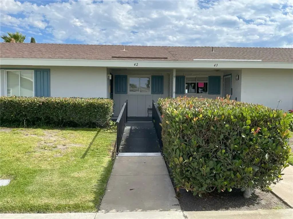 3755 Vista Campana North 42, Oceanside