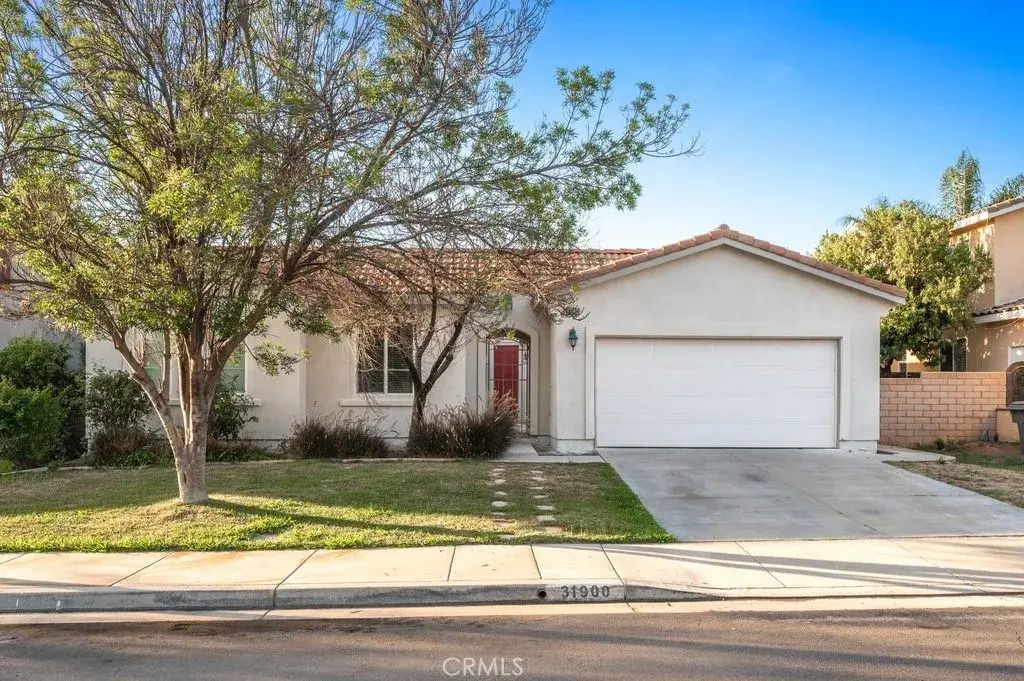 31900 Via Santa Elena, Winchester
