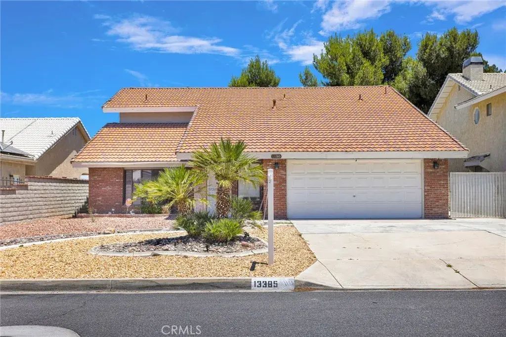 13385 Alta Vista, Victorville