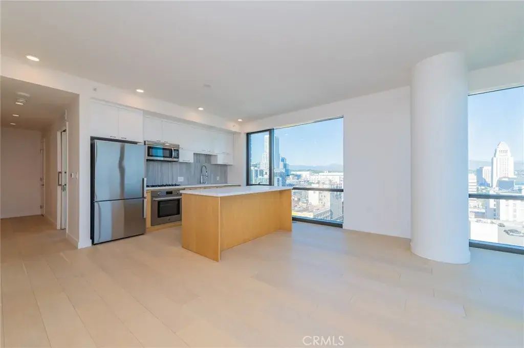 400 S Broadway South 1203, Los Angeles