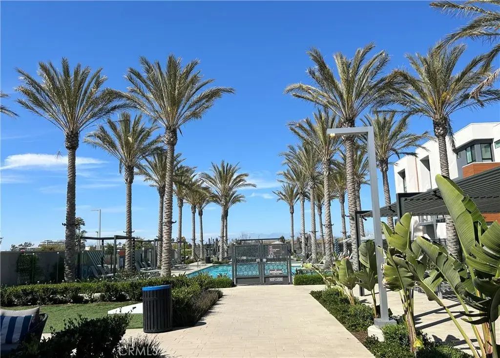 16450 Veterans Way 208, Tustin