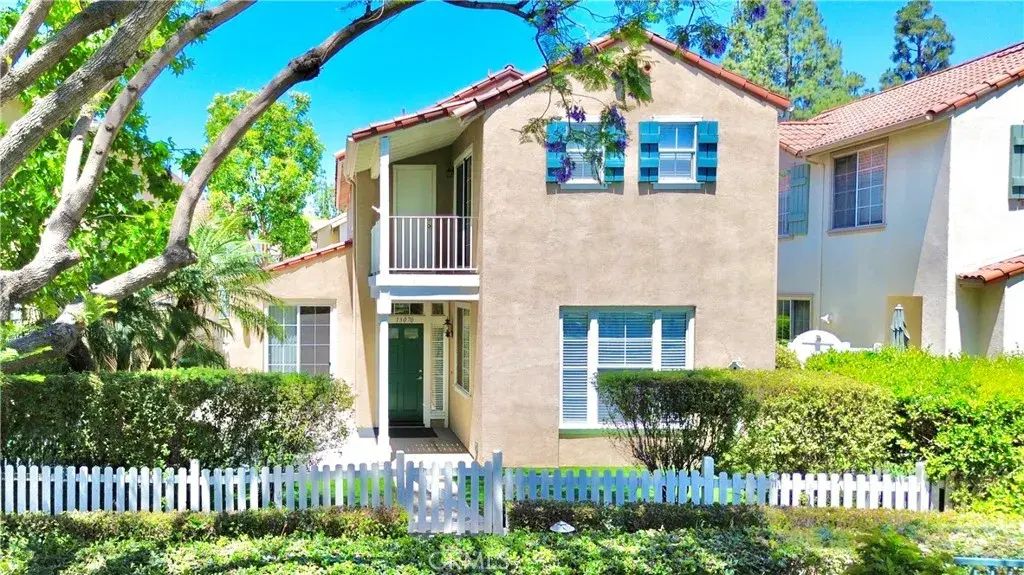 13070 Arborwalk Lane, Tustin