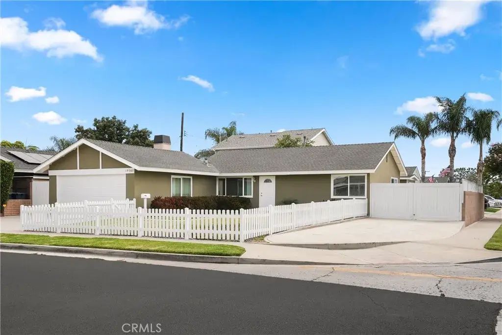 19562 Windward Lane, Huntington Beach