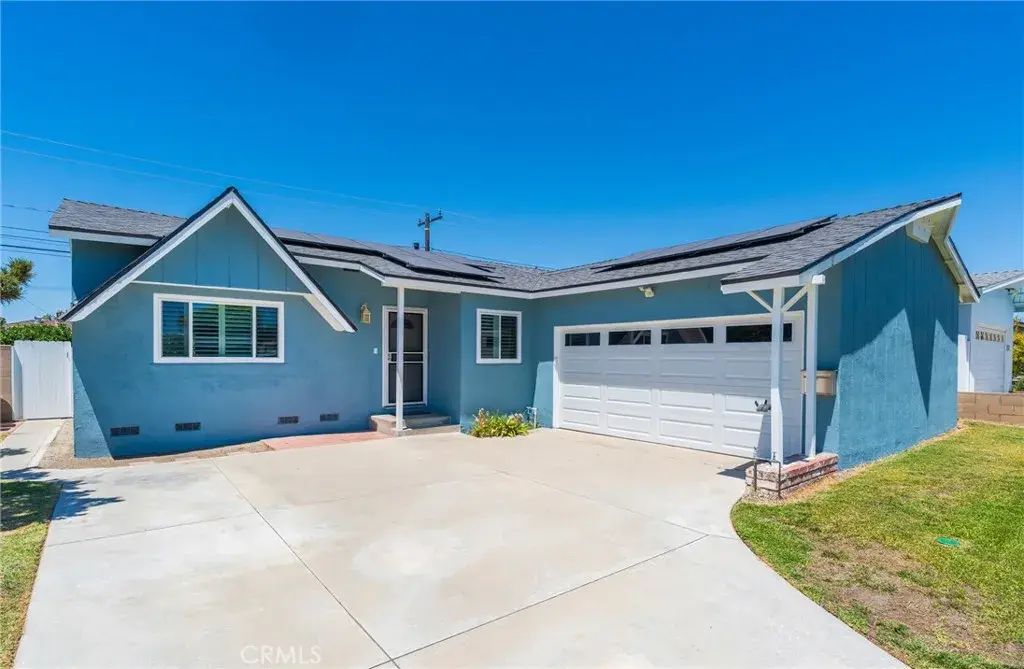 7211 Grandoaks, Stanton