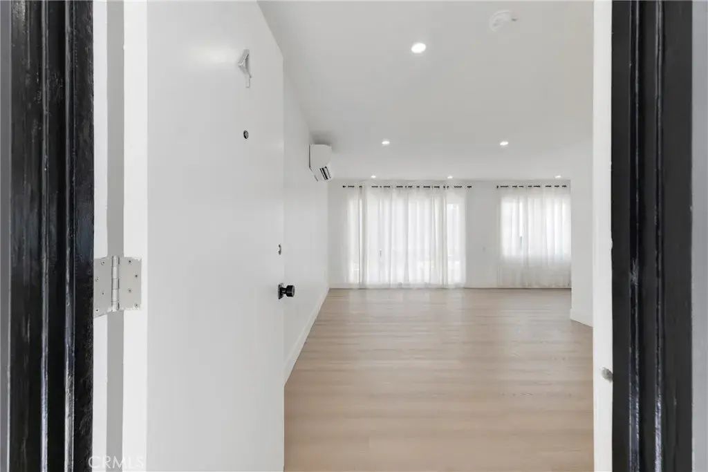6300 Orange Street 4, Los Angeles