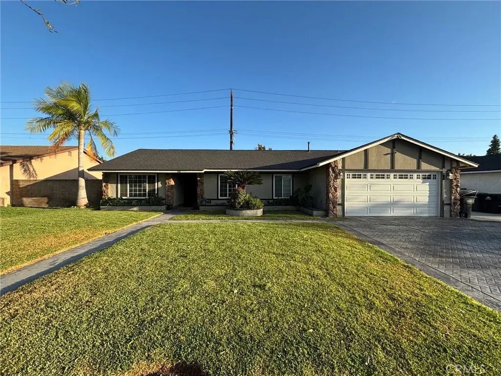 1132 E Cherry Hill Street East, Ontario
