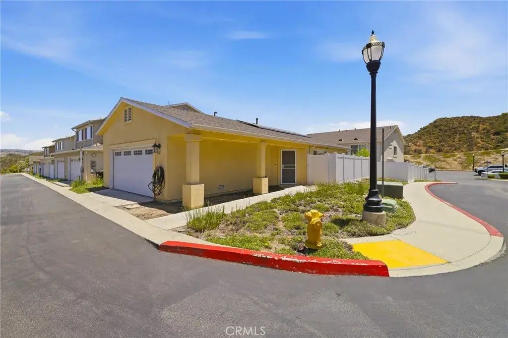 21716 Jack Place, Saugus