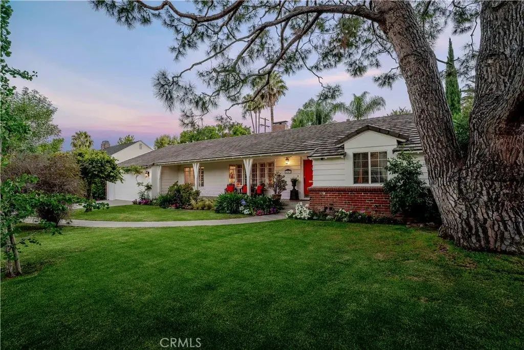 6843 Chisholm, Van Nuys