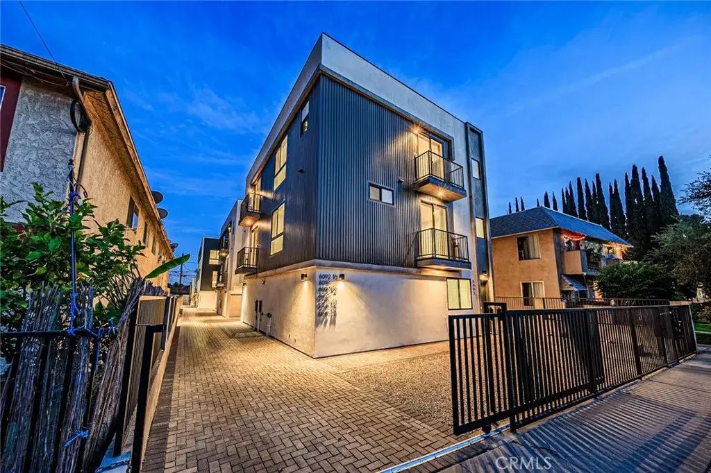 6096 La Prada, Los Angeles