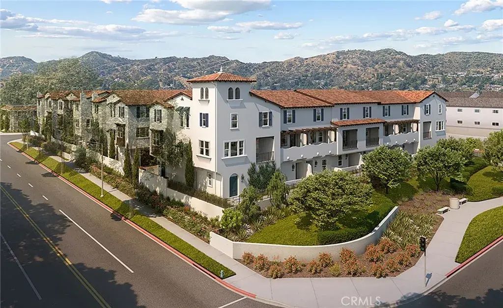 7346 Painter Avenue 3, Whittier