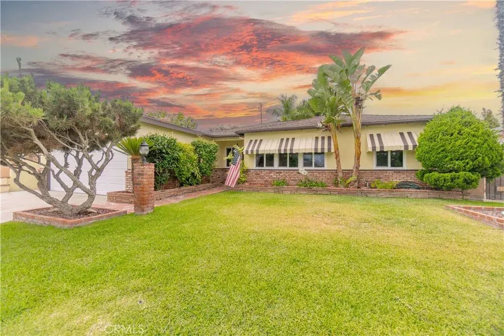 14142 Trumball, Whittier
