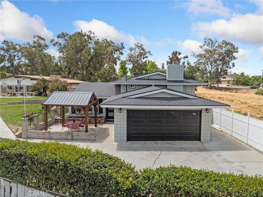 1510 Pamela, Redlands