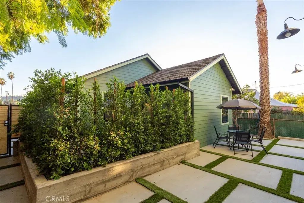 4945 Stratford 1/2, Los Angeles
