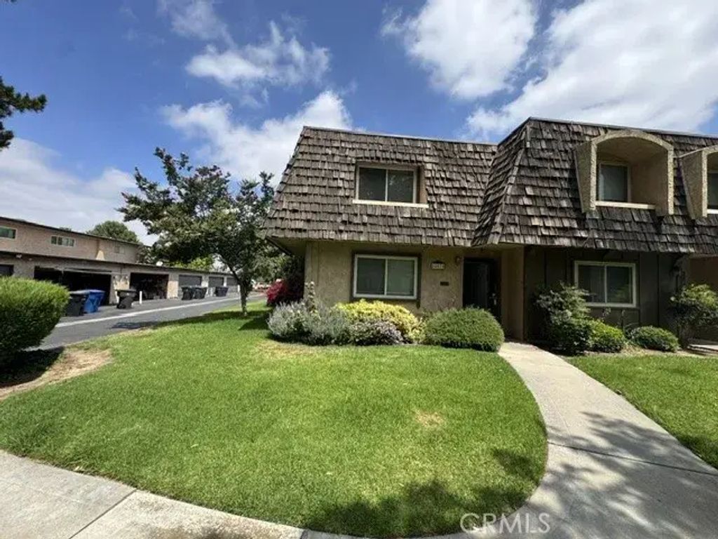 10570 White Oak, Riverside