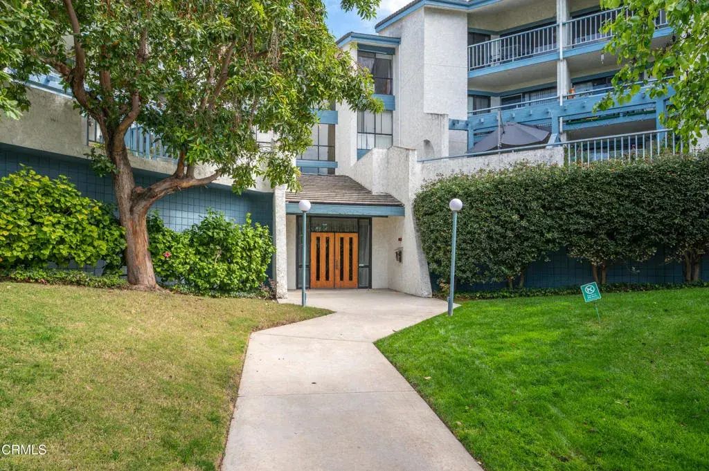4260 Via Arbolada 330, Los Angeles