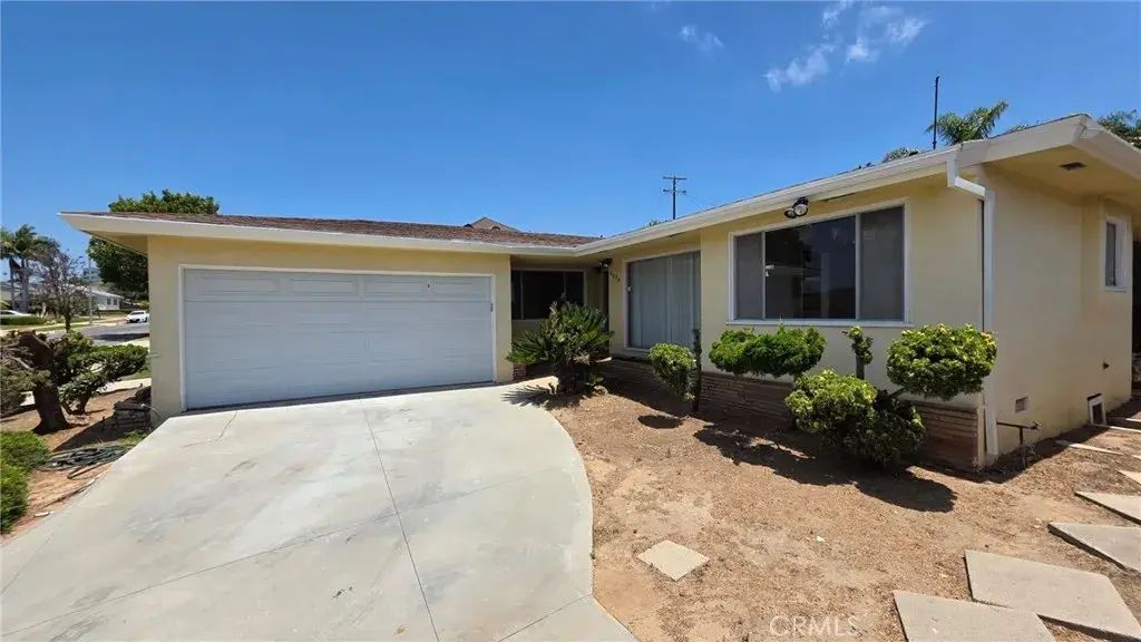6034 S Kings, Los Angeles