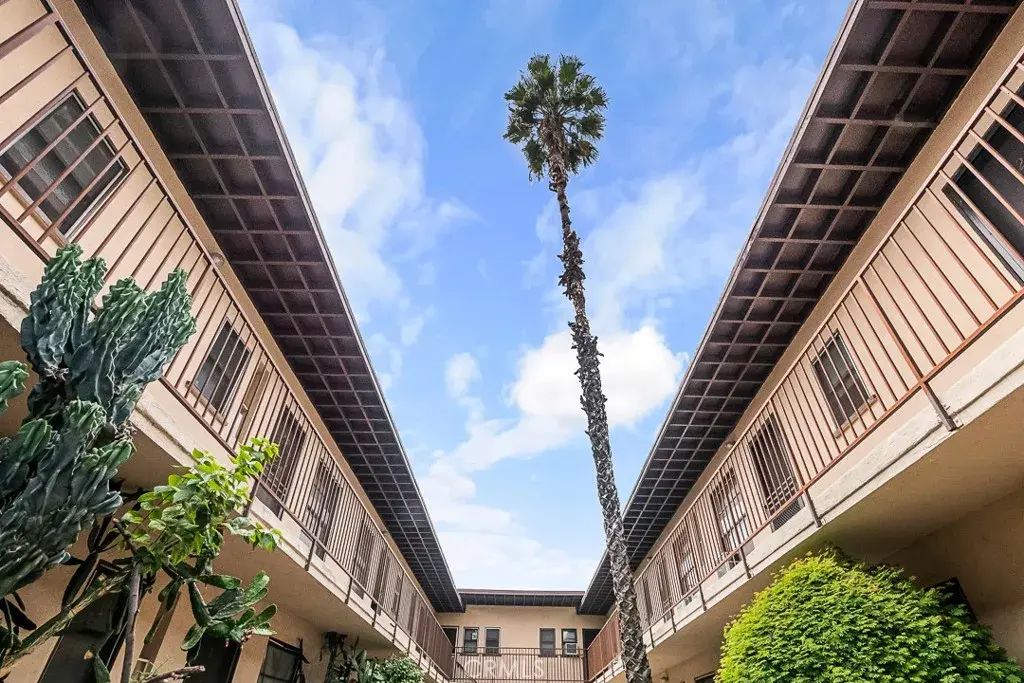 308-310 Pasadena, South Pasadena