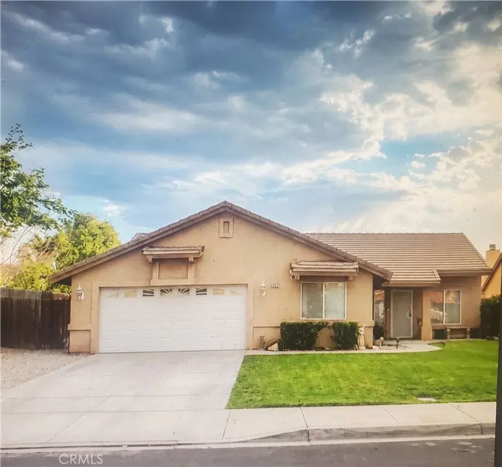 15328 Flagstaff, Victorville