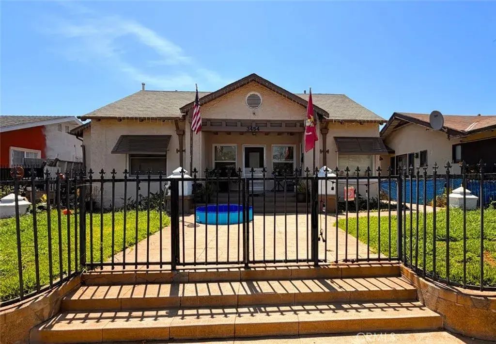 3454 Sabina St, Los Angeles