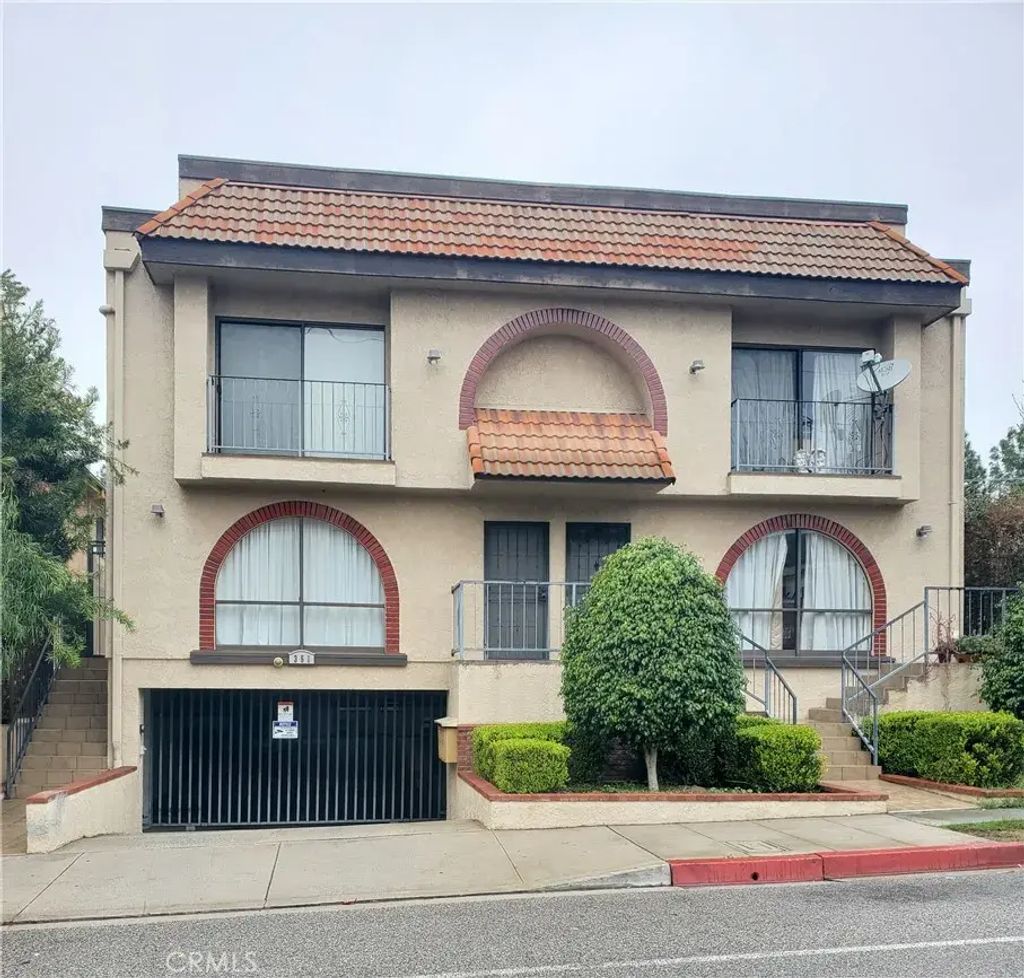 351 E Verdugo Avenue E, Burbank