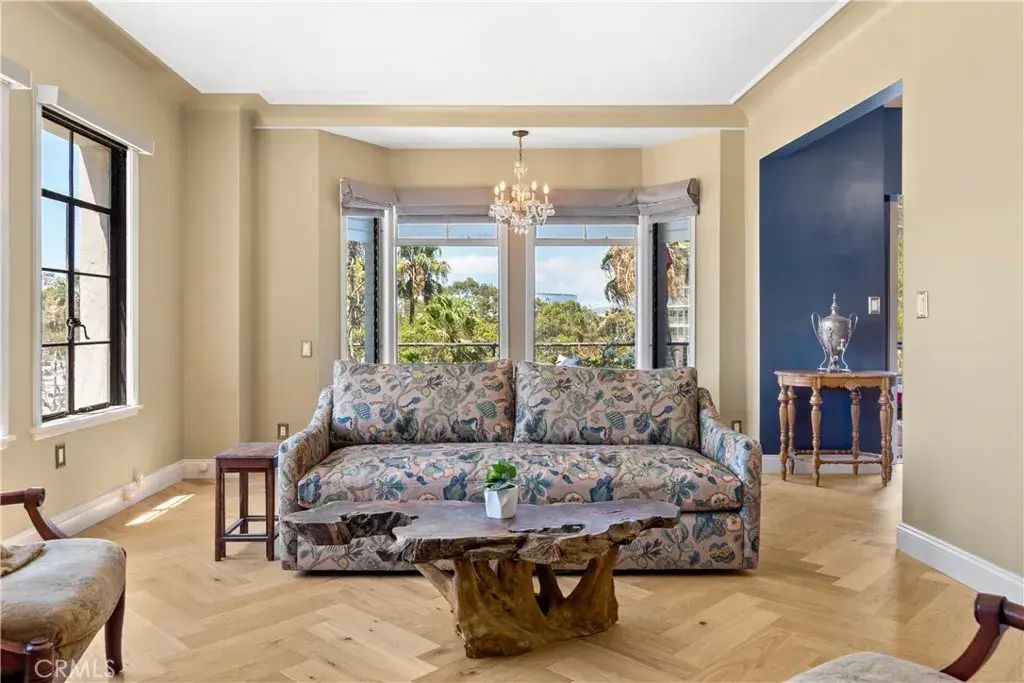 800 E Ocean Blvd 201, Long Beach
