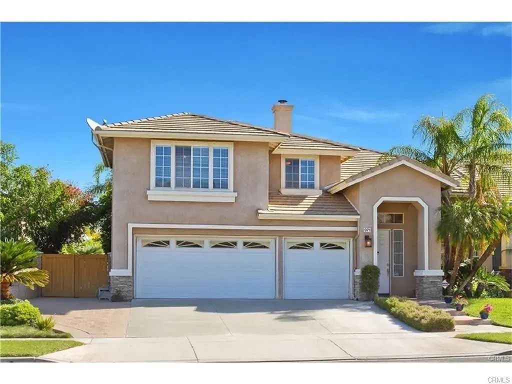 971 Trovita, Corona