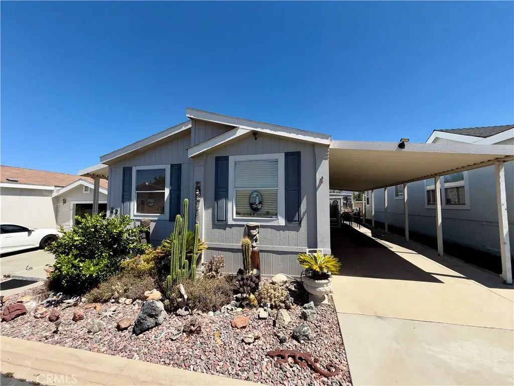 12367 4th 32, Yucaipa
