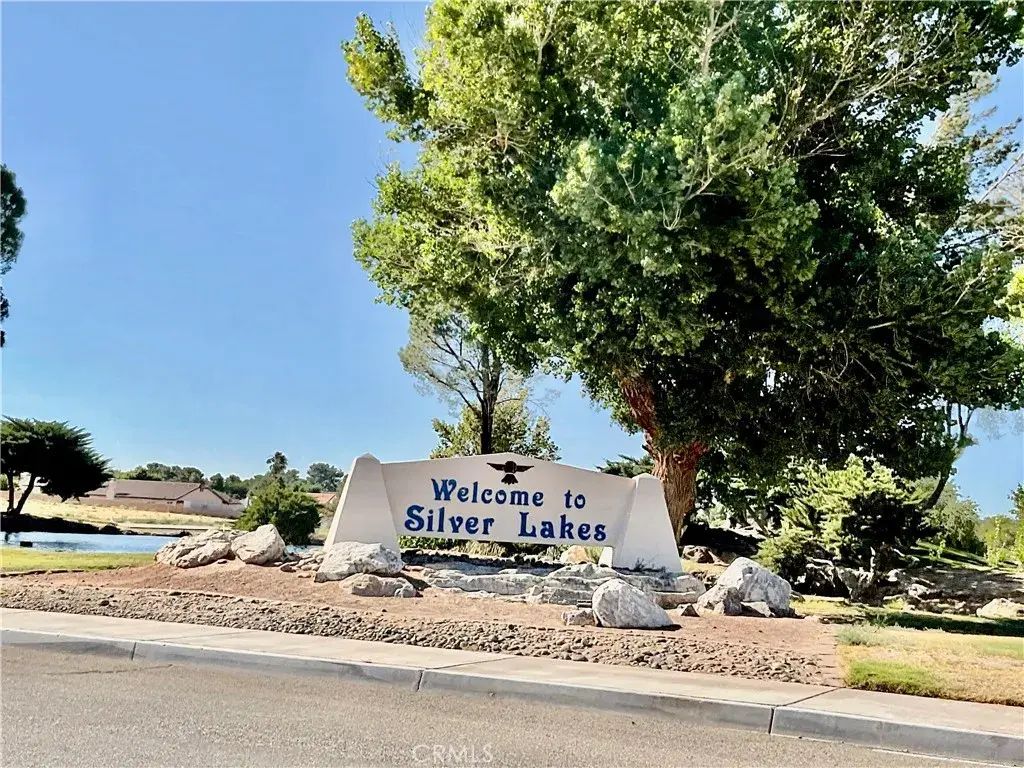 14913 Blue Grass, Helendale