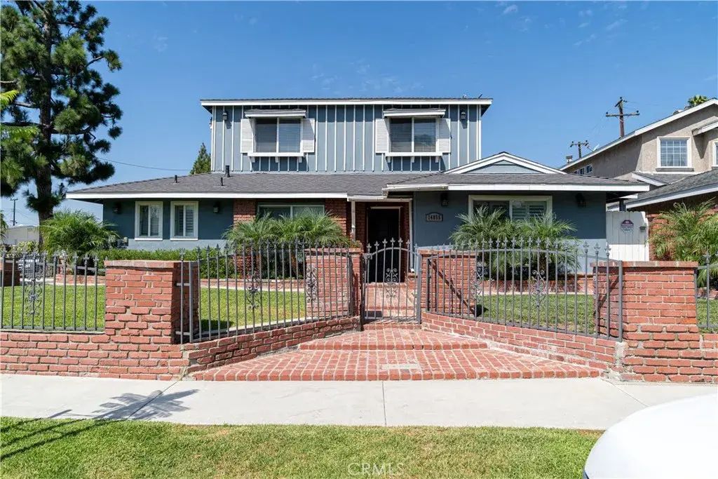 14855 Faceta Dr, La Mirada