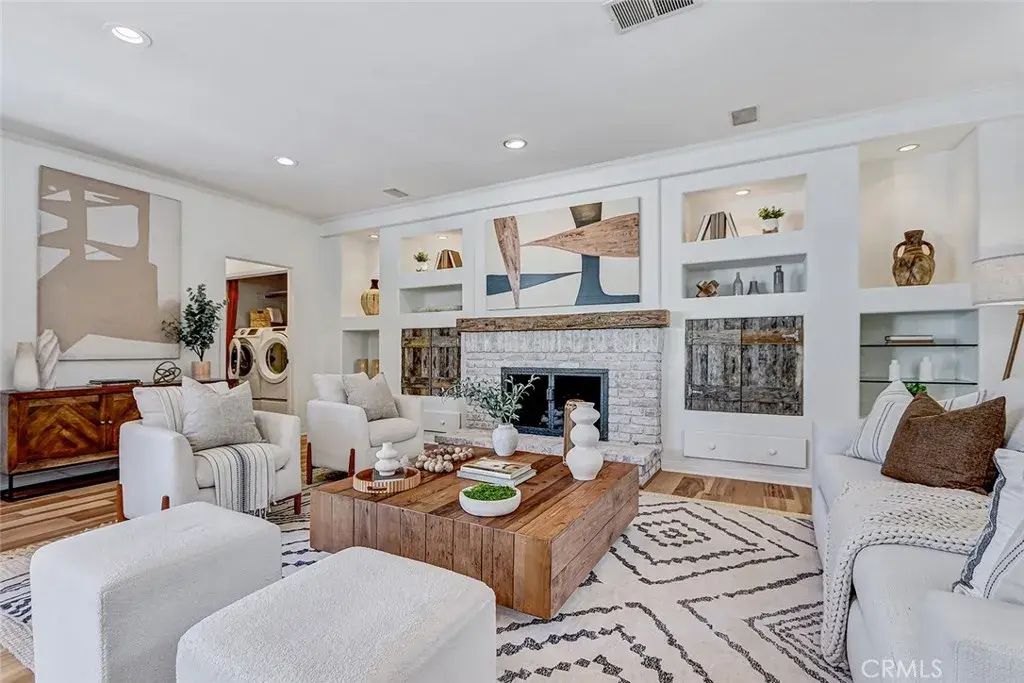 1904 Harkness, Manhattan Beach
