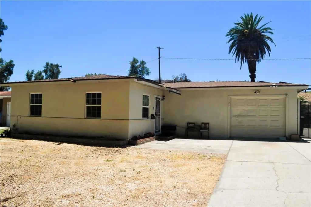 1241 Holly Vista Boulevard, San Bernardino