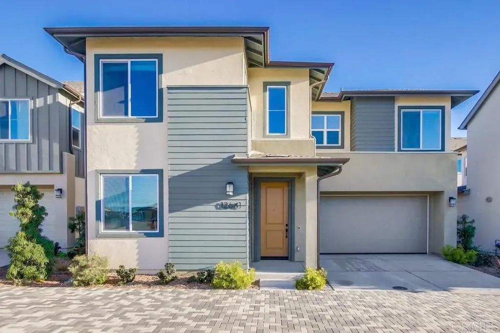 12641 Stella Lane, 