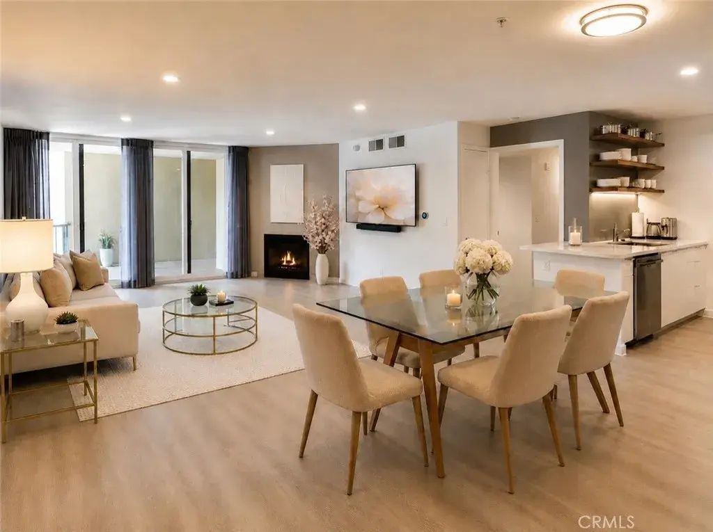 7320 Hawthorn 206, Los Angeles