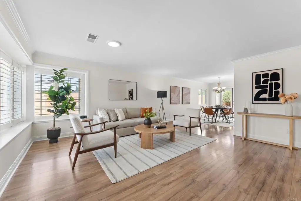 939 Chablis Lane, Vista