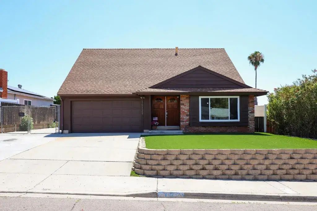 10129 Timberlane Way, Santee