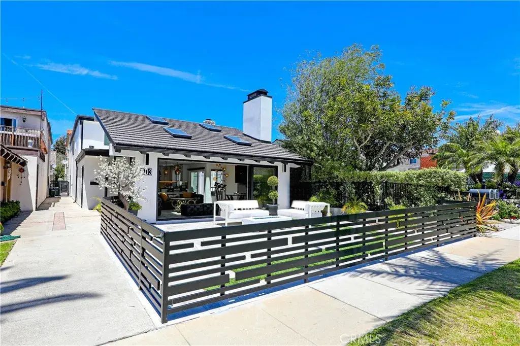 503 Marguerite, Corona Del Mar