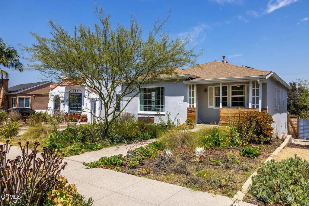 2304 Warwick Avenue, El Sereno