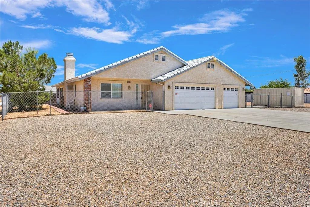 11281 4th, Hesperia