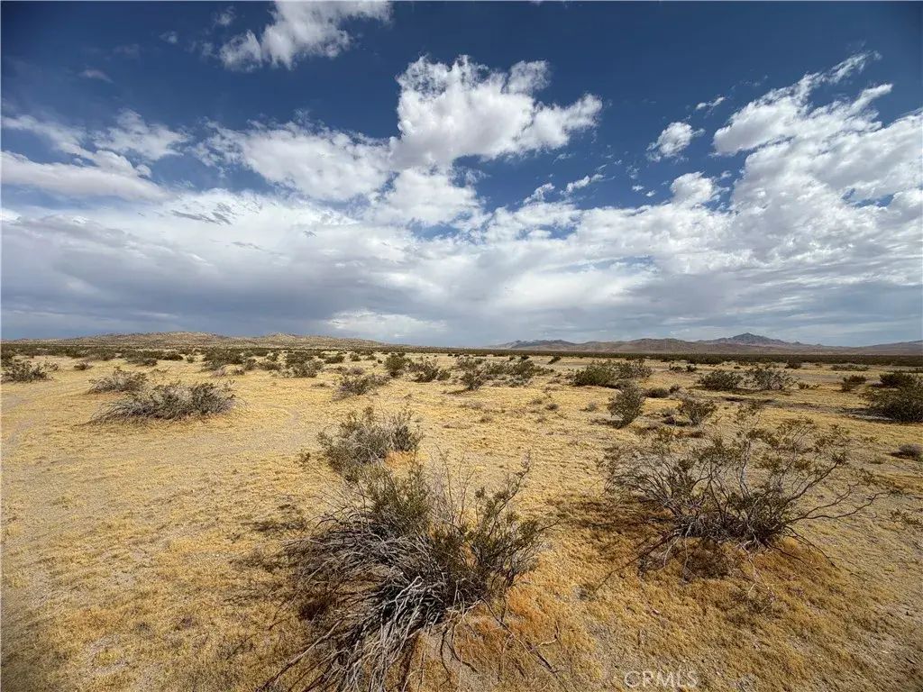 Near Outlet Center, Barstow