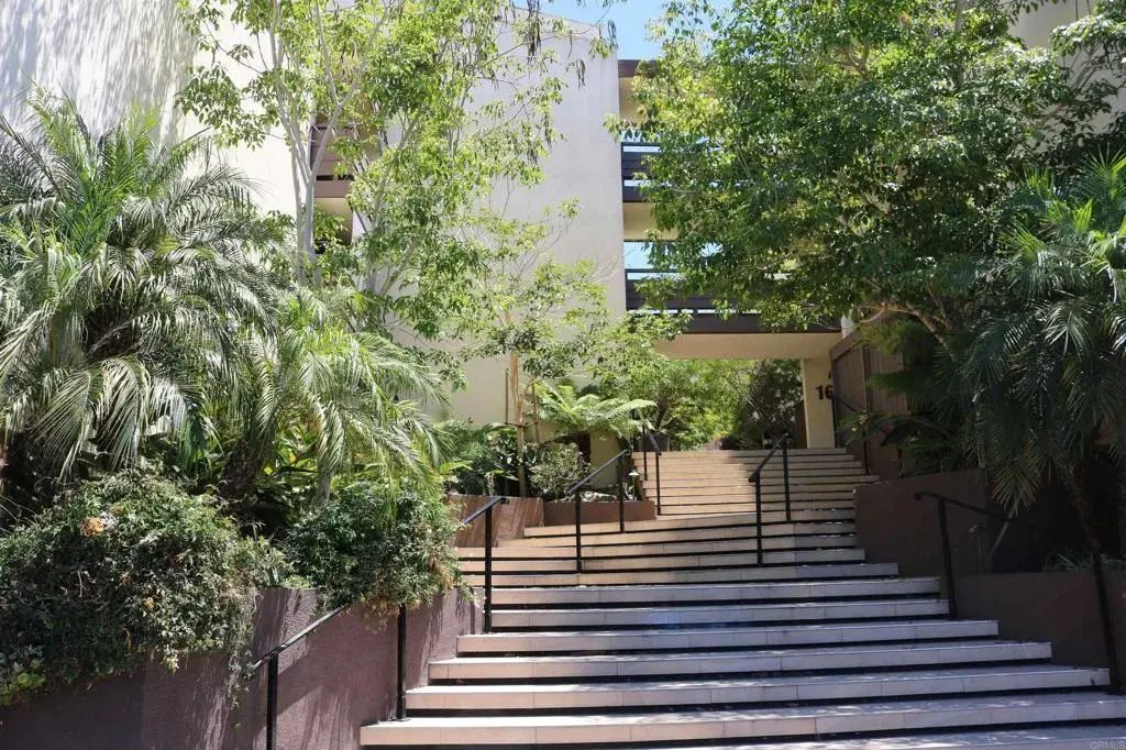 1615 Hotel Circle South D310, 