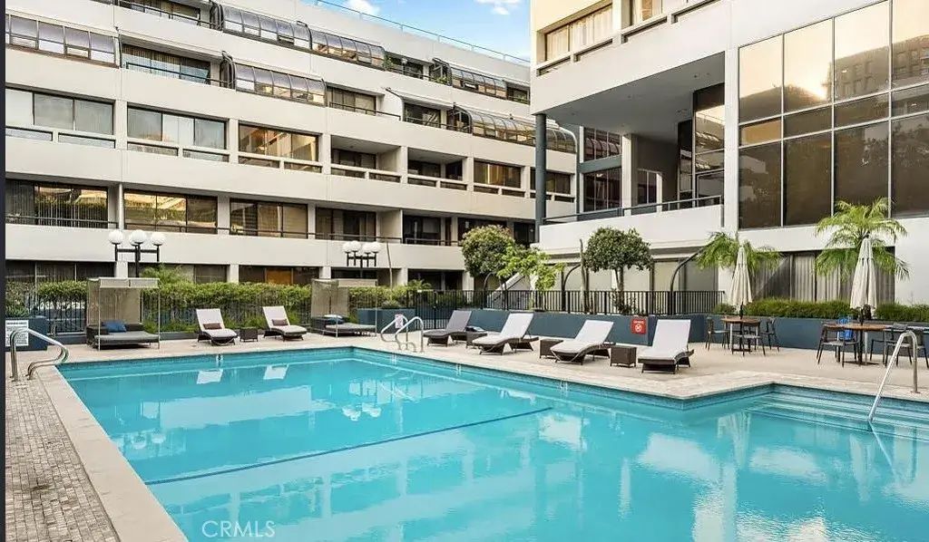 880 W 1st Street 204, Los Angeles