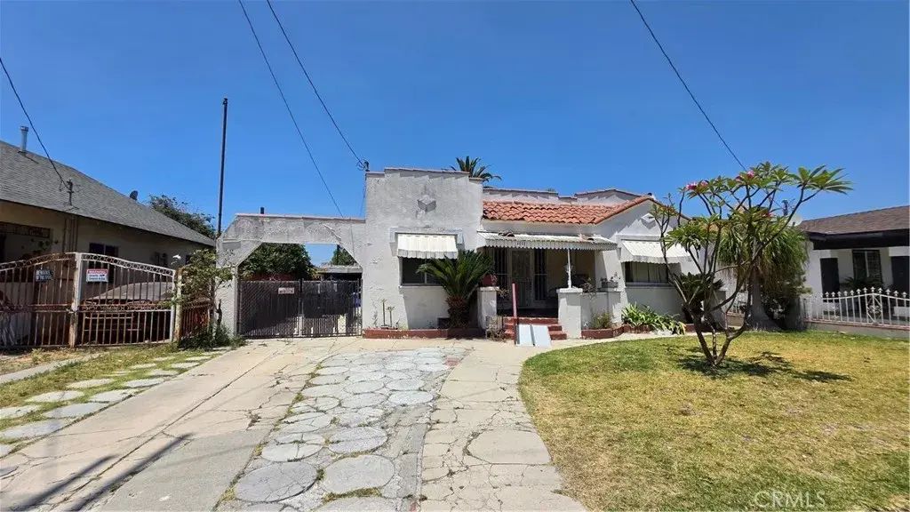 6505 Albany, Huntington Park