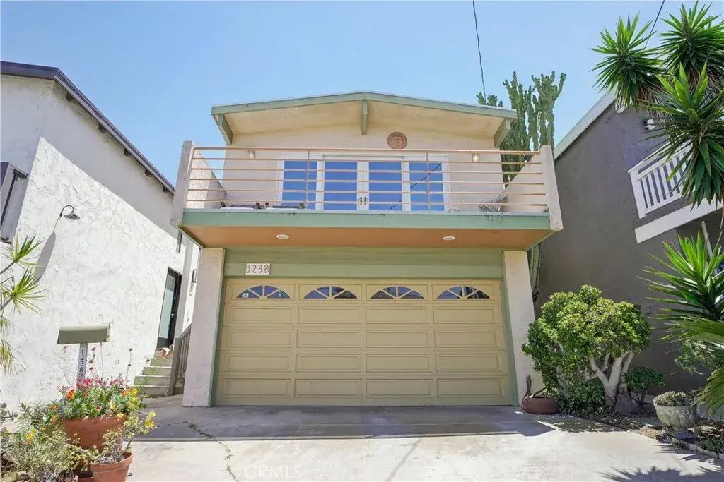 1238 20th, Hermosa Beach