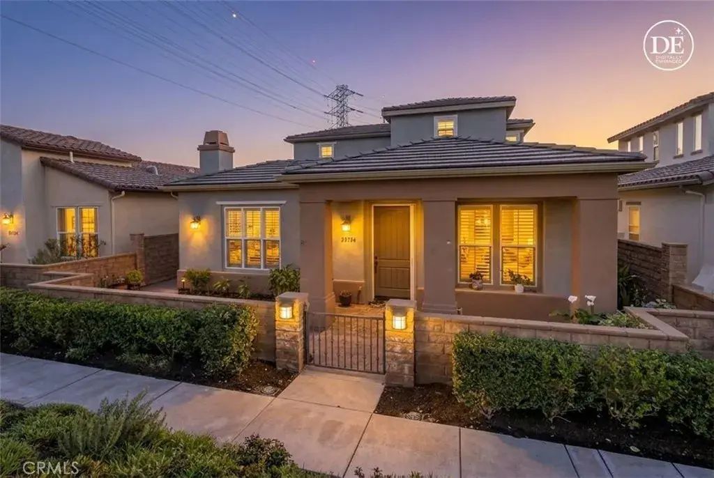 23734 Mahogany Court, Valencia
