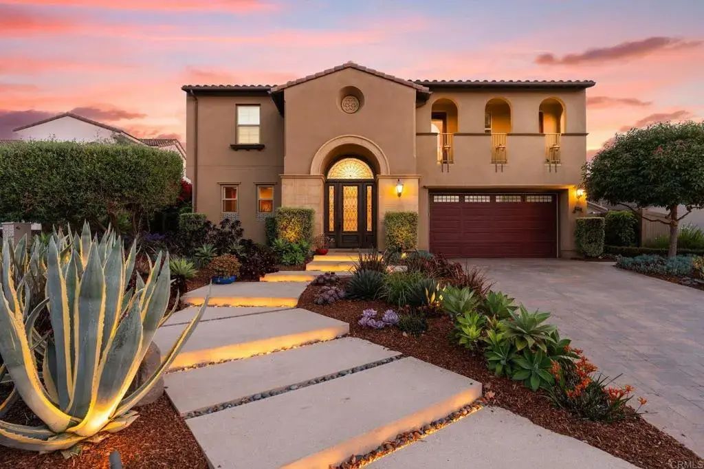 809 Dolphin Circle, Encinitas